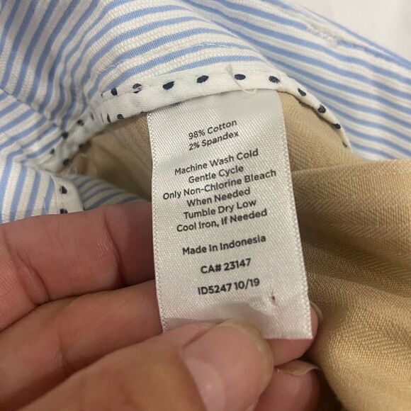 Talbots perfect crop white&blue stripped pants 3 buttons at ankle length size 2 - Picture 4 of 6